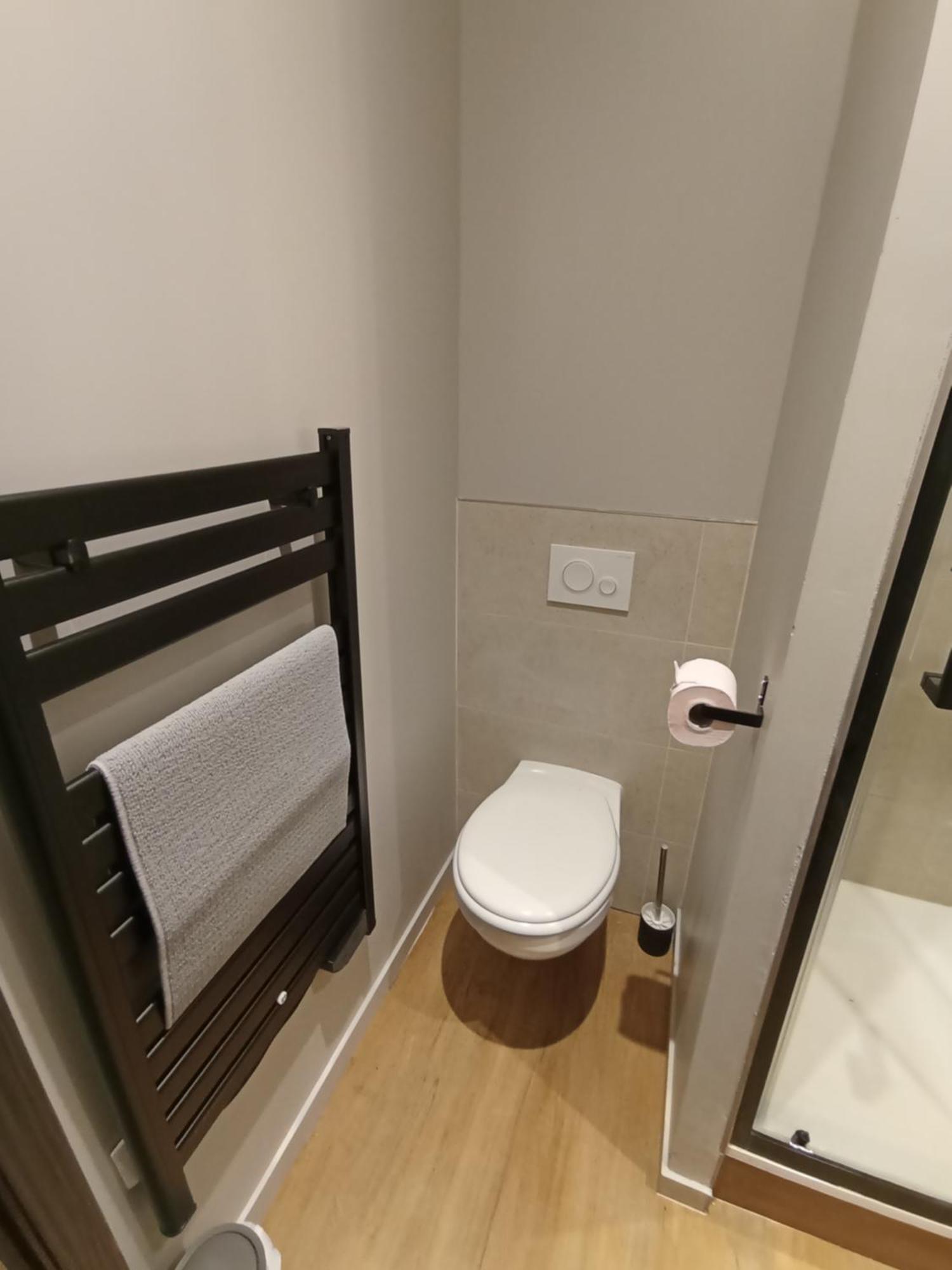 Le 12 Wifi Neuf App 01 Apartment Saint-Etienne  Ngoại thất bức ảnh